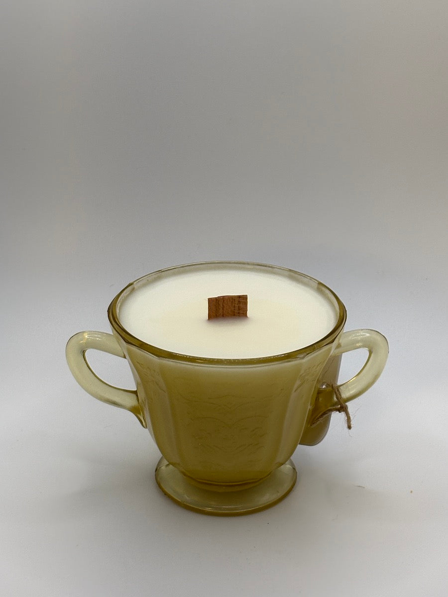 Tonka & Oud / Sandalwood