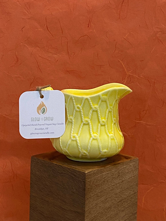 Honeysuckle Jasmine / Sea Salt & Orchid Vegan Soy Candle