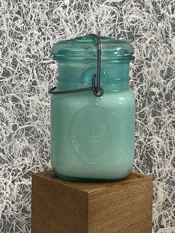 Nordic Night / Moroccan Cashmere Vegan Soy Candle
